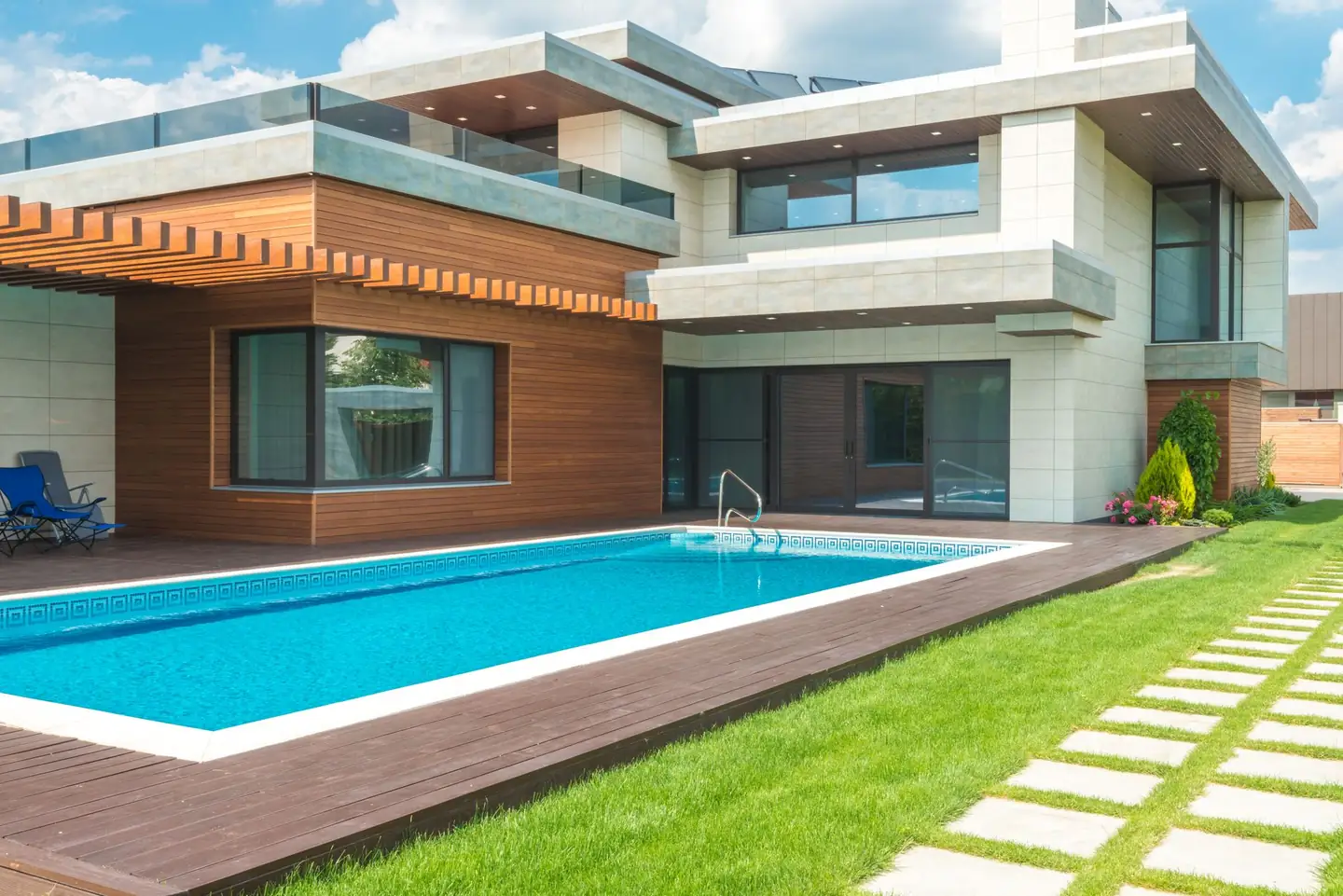 Swimming pool built in Somerton, NSW